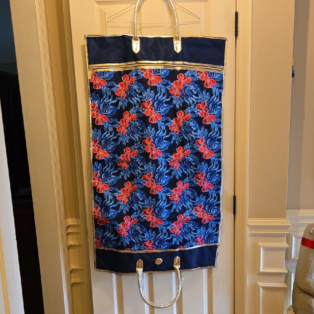 Lilly Pulitzer Blue and Red Garment Bag